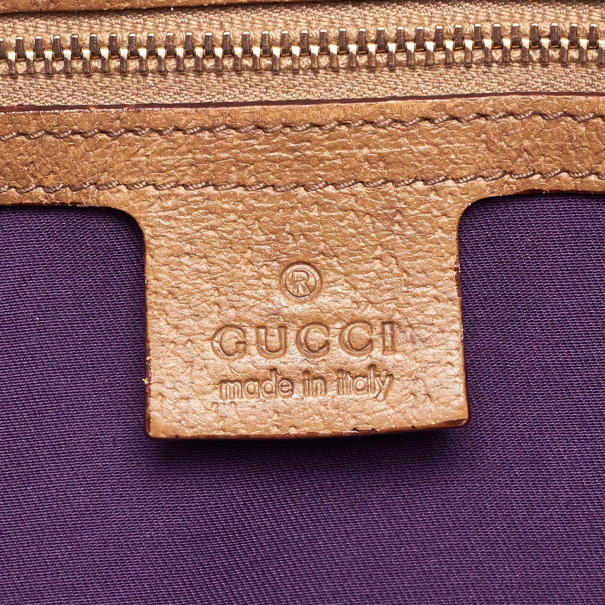 Vintage Authentic Gucci Brown Horsebit Shoulder Bag Italy w MEDIUM  For Sale 2
