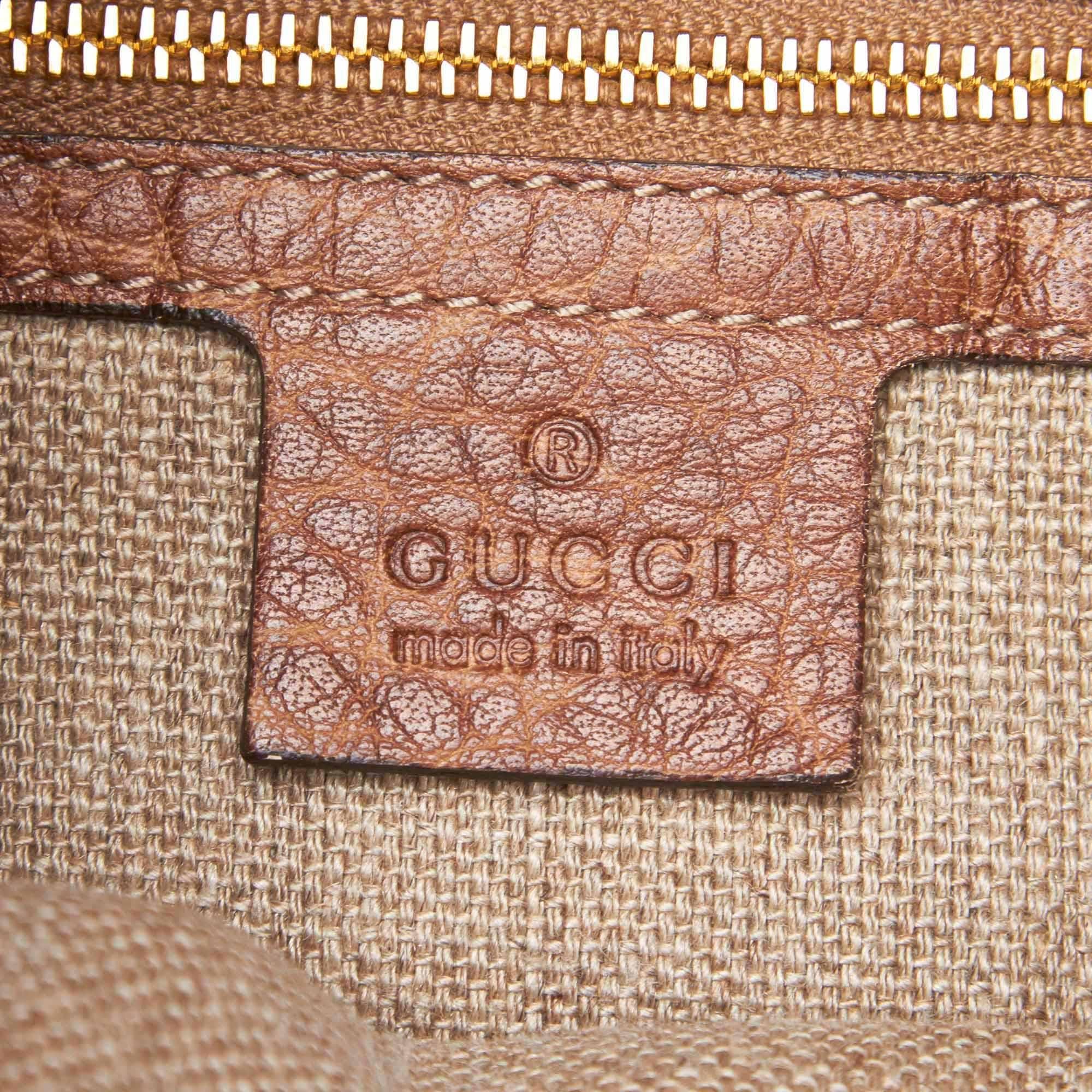 Vintage Authentic Gucci Brown Leather Charlotte Hobo Bag Italy MEDIUM In Good Condition In Orlando, FL