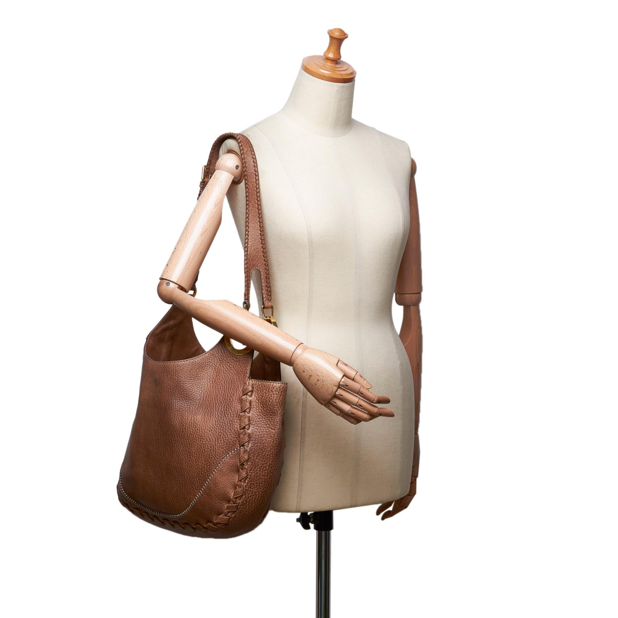 Vintage Authentic Gucci Brown Leather Charlotte Hobo Bag Italy MEDIUM 2