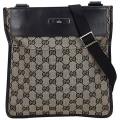Vintage Authentic Gucci Gray GG Crossbody Bag Italy w Dust Bag MEDIUM