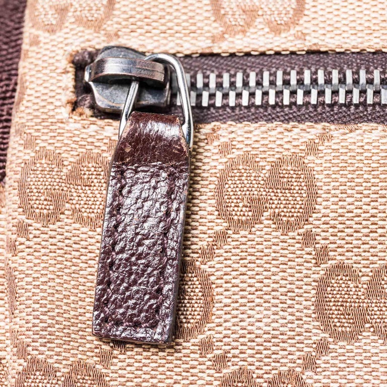 Vintage Authentic Gucci Jacquard Fabric GG Belt Bag Italy w/ Dust Bag SMALL at 1stdibs