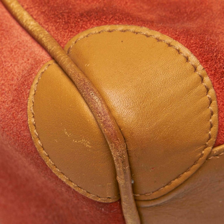 Vintage Authentic Gucci Orange Light Suede Leather Boston Bag Italy MEDIUM For Sale at 1stdibs