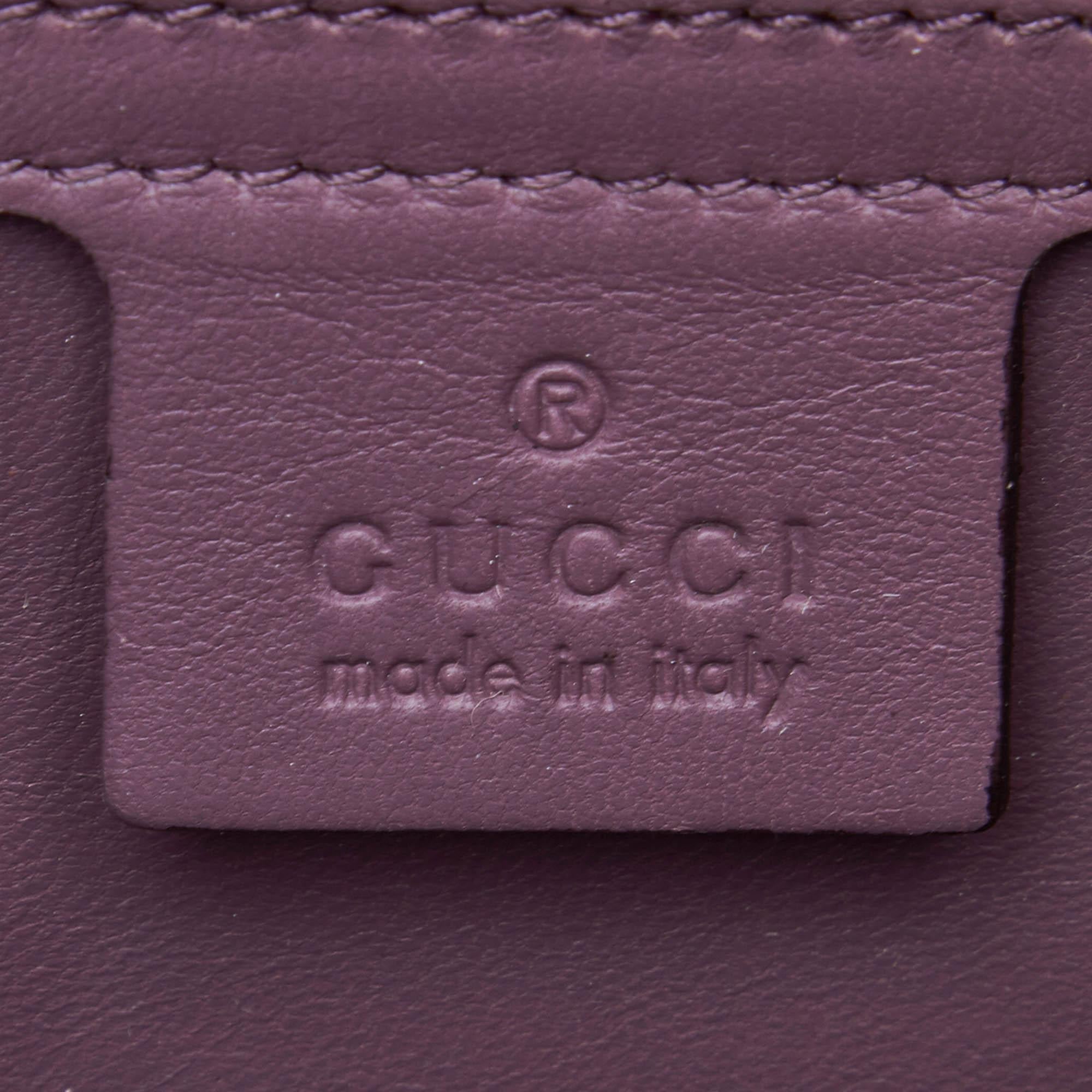 Vintage Authentic Gucci Purple Microguccissima Broadway Clutch Italy SMALL  For Sale 1