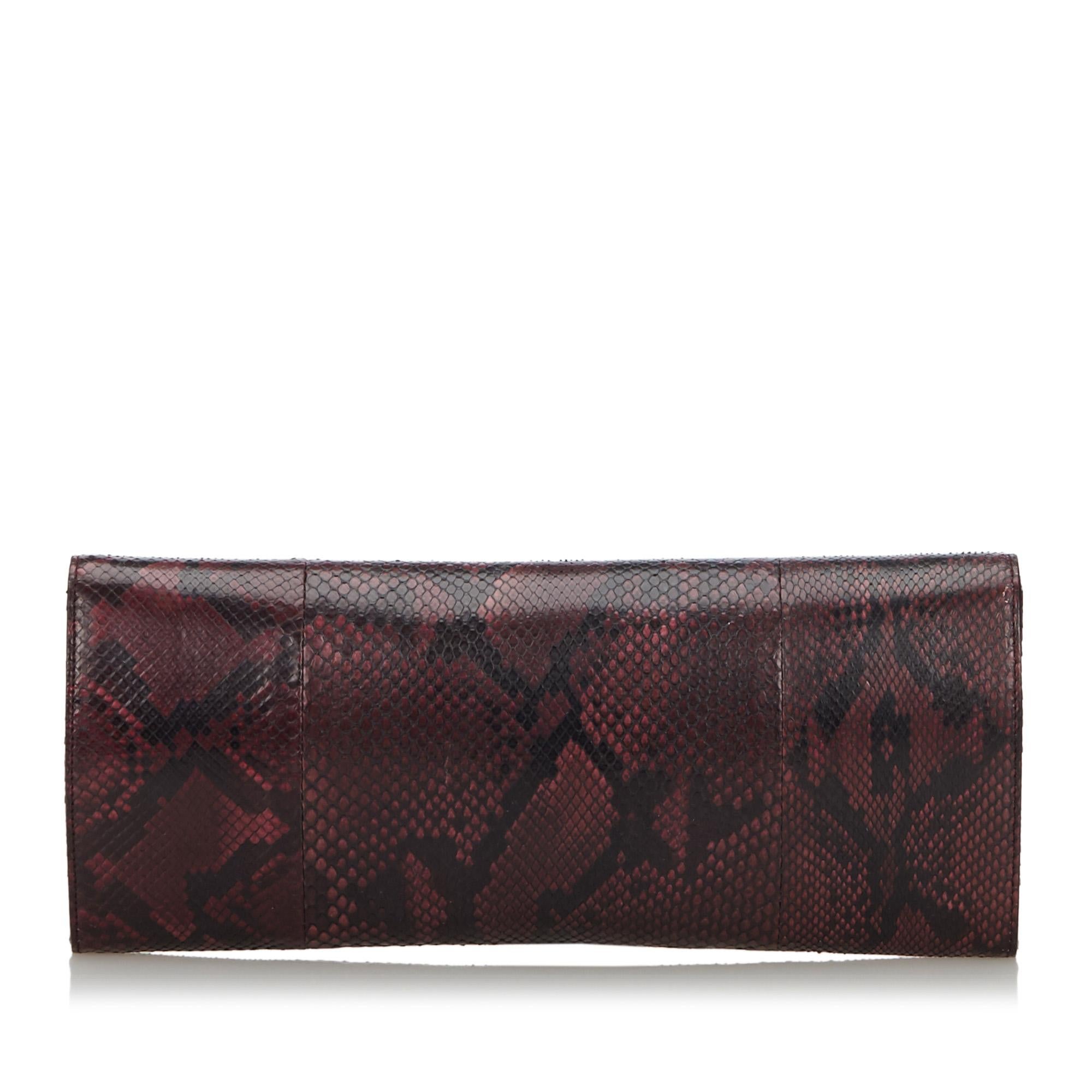 gucci red dust bag