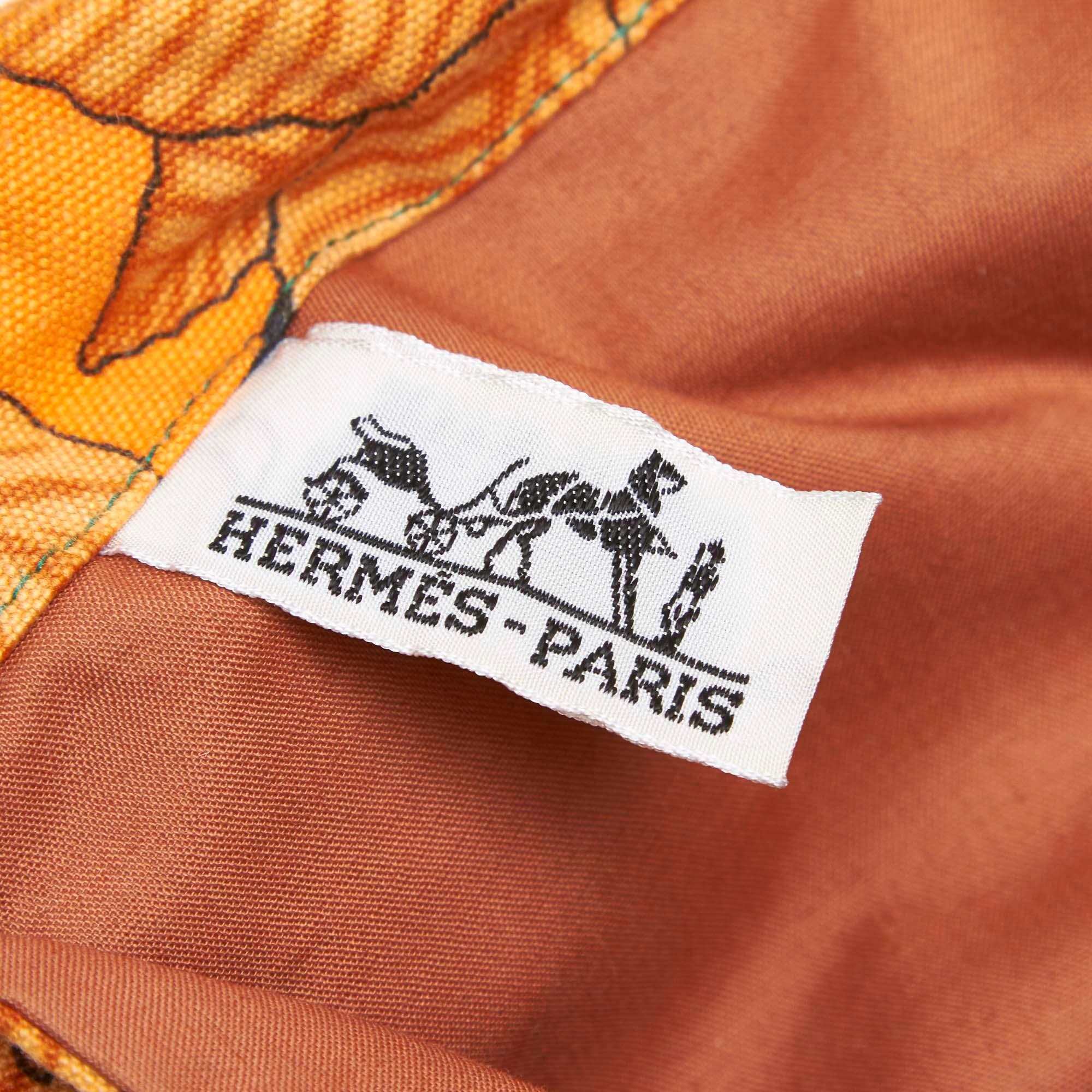 Vintage Authentic Hermes Orange Canvas Fabric Printed Tote France LARGE  For Sale 2