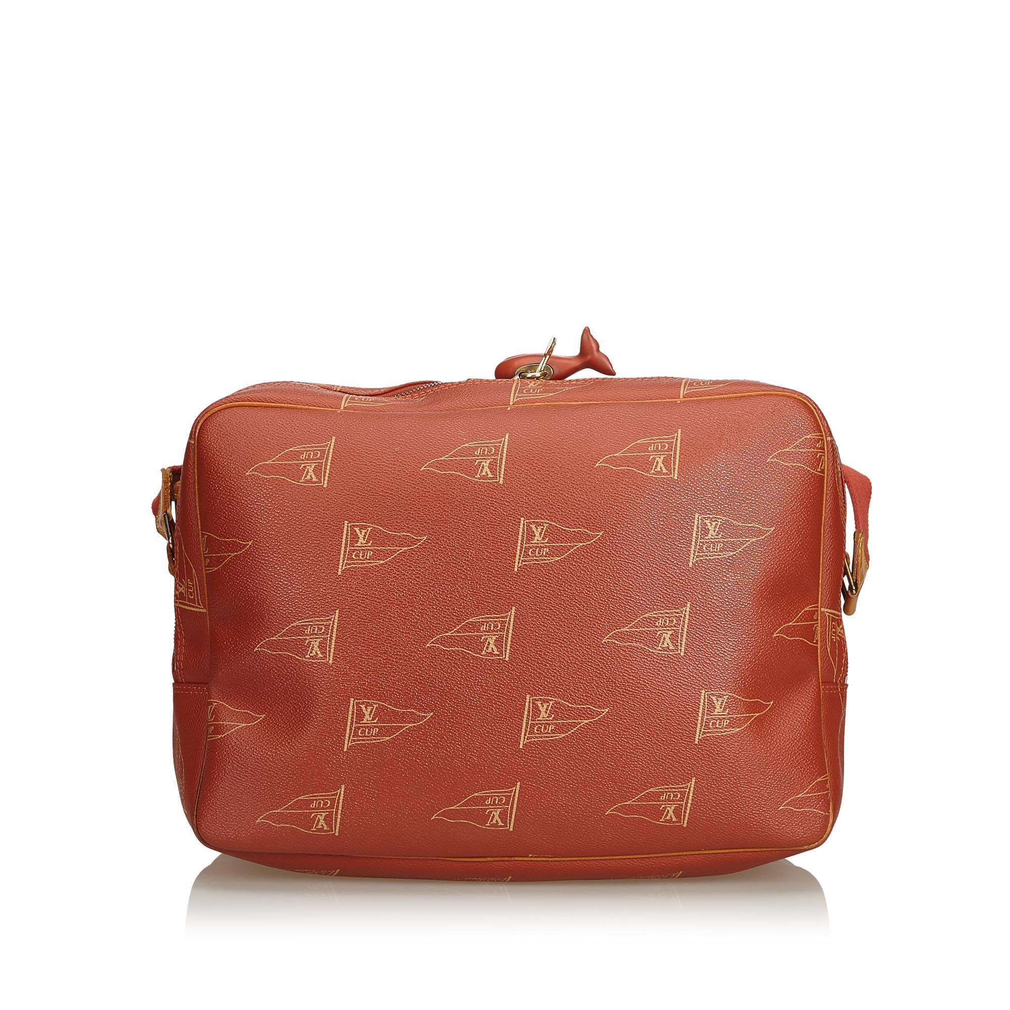 Brown Vintage Authentic Louis Vuitton Americas Cup Calvi Messenger Bag France MEDIUM  For Sale