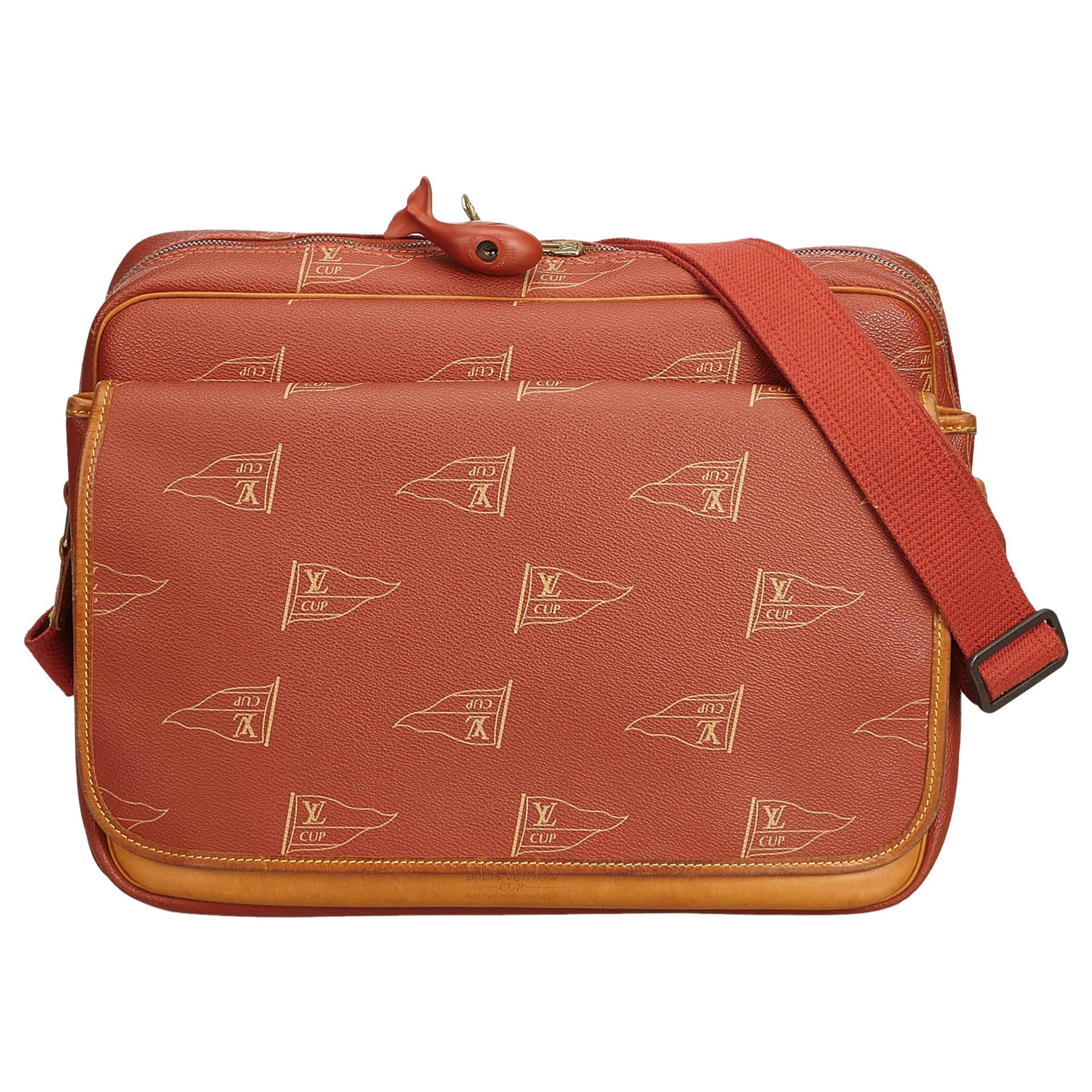 Vintage Authentic Louis Vuitton Americas Cup Calvi Messenger Bag France MEDIUM  For Sale
