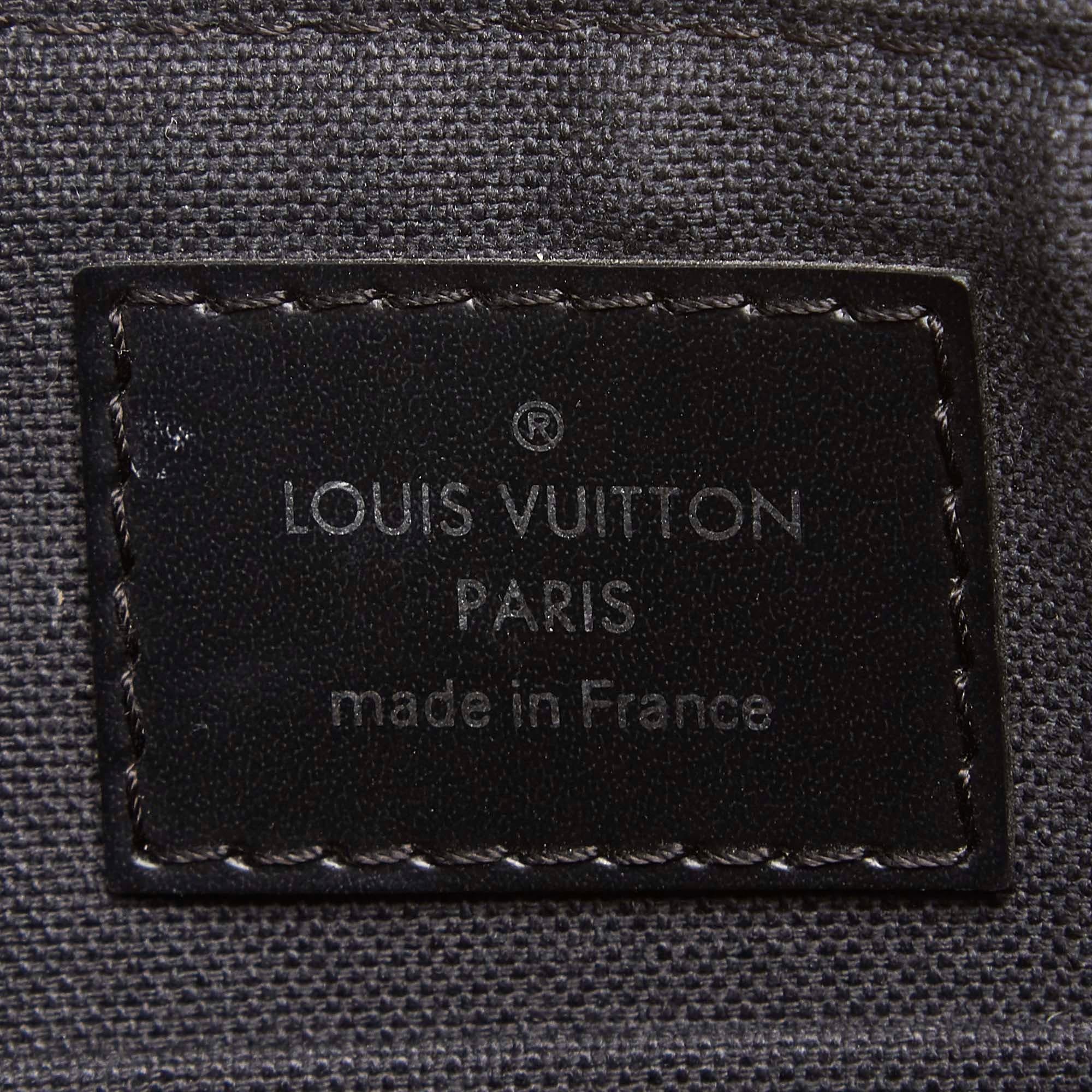 Vintage Authentic Louis Vuitton Black Graphite Mick PM France SMALL  For Sale 2