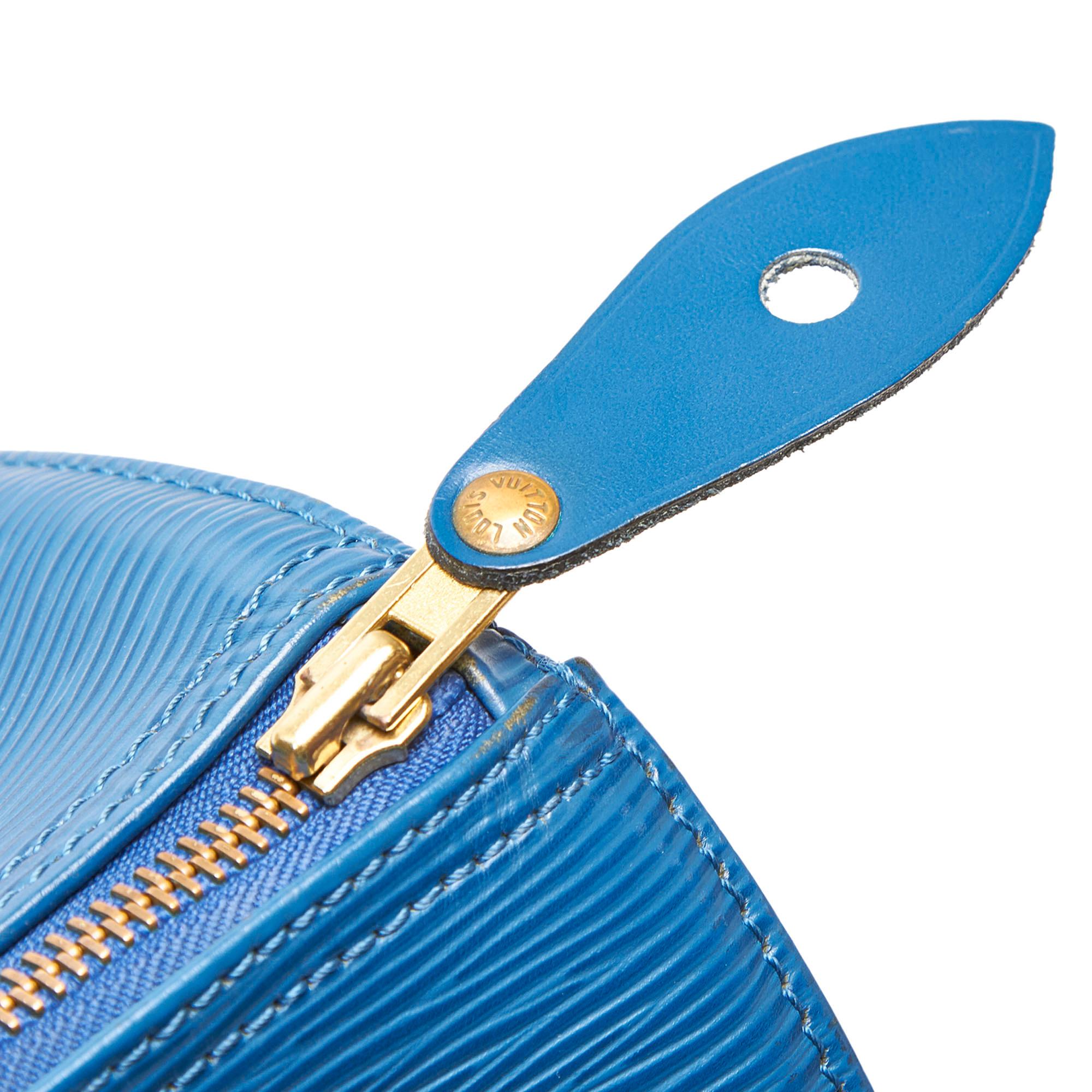 Vintage Authentic Louis Vuitton Blue Epi Leather Speedy 30 France MEDIUM  For Sale 4