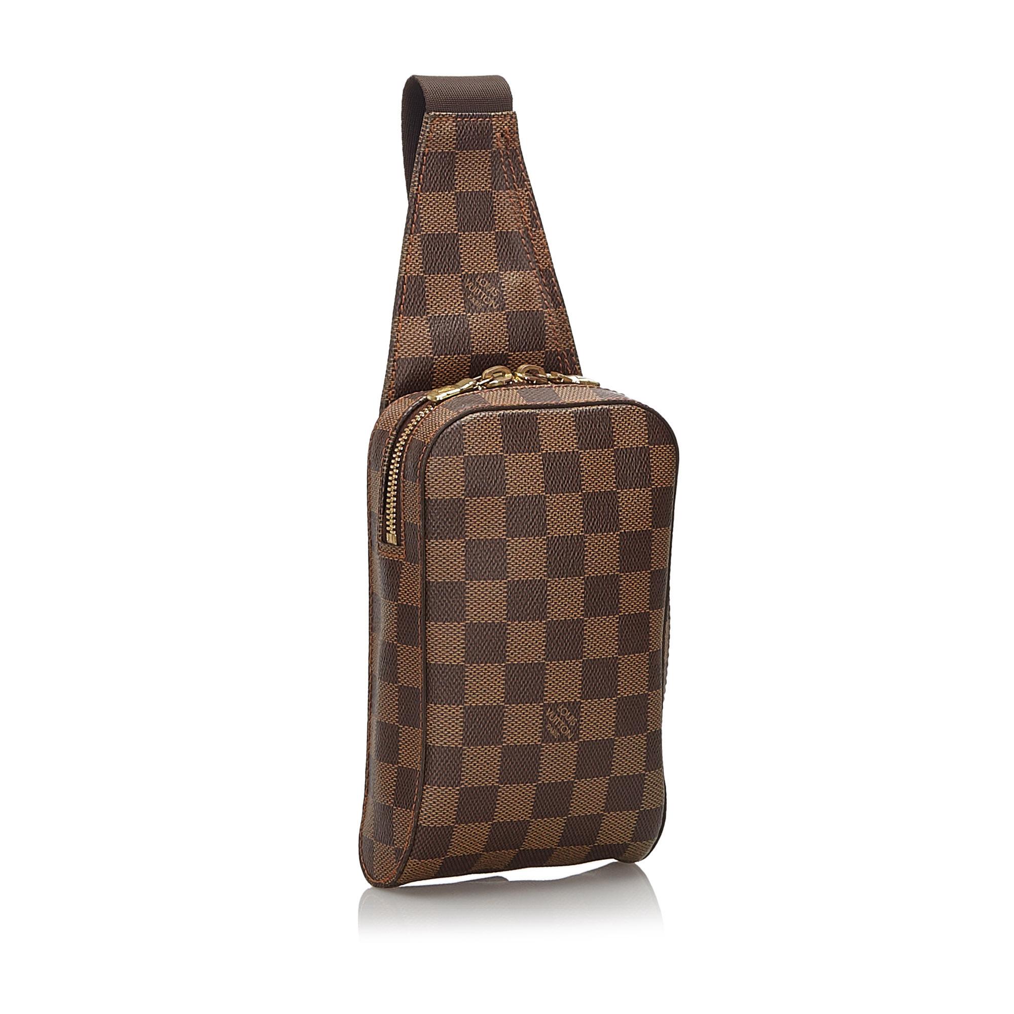 The Geronimos features a damier ebene canvas body, an adjustable strap, and a top zip closure. It carries as AB condition rating.

Inclusions: 
This item does not come with inclusions.


Louis Vuitton pieces do not come with an authenticity card
