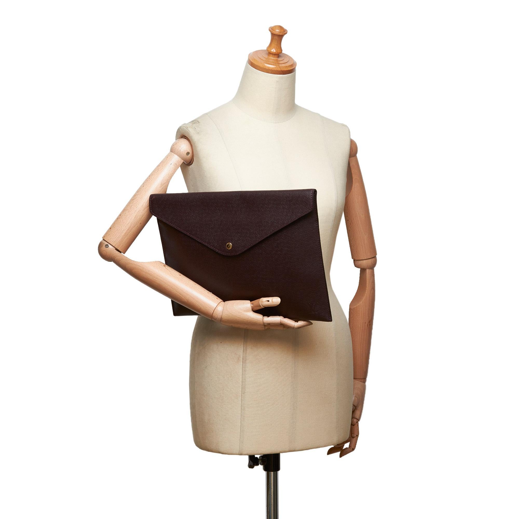 Vintage Authentic Louis Vuitton Brown Document Case Clutch Bag FRANCE SMALL  For Sale 4