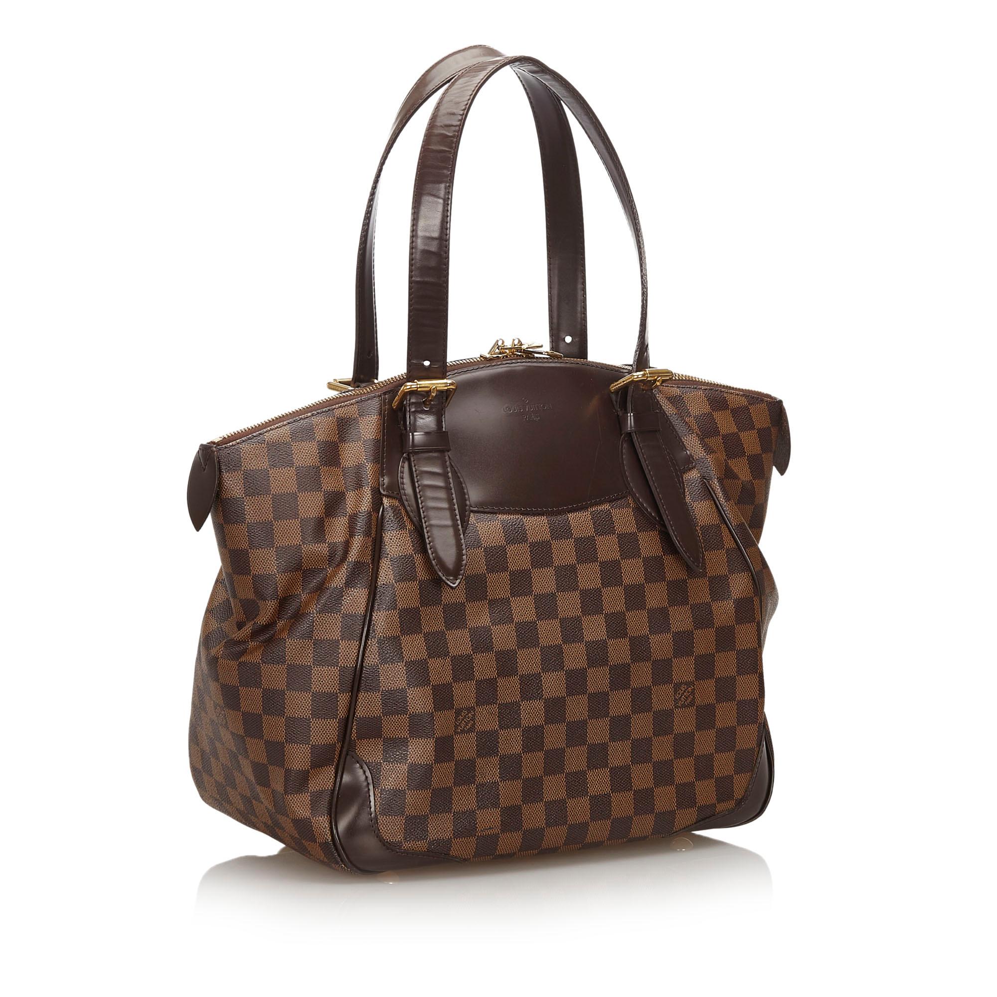 The Verona GM features a damier canvas body with leather trim, flat leather straps, a 2 way top zip closure, and interior slip pockets. It carries as B+ condition rating.

Inclusions: 
This item does not come with inclusions.


Louis Vuitton pieces