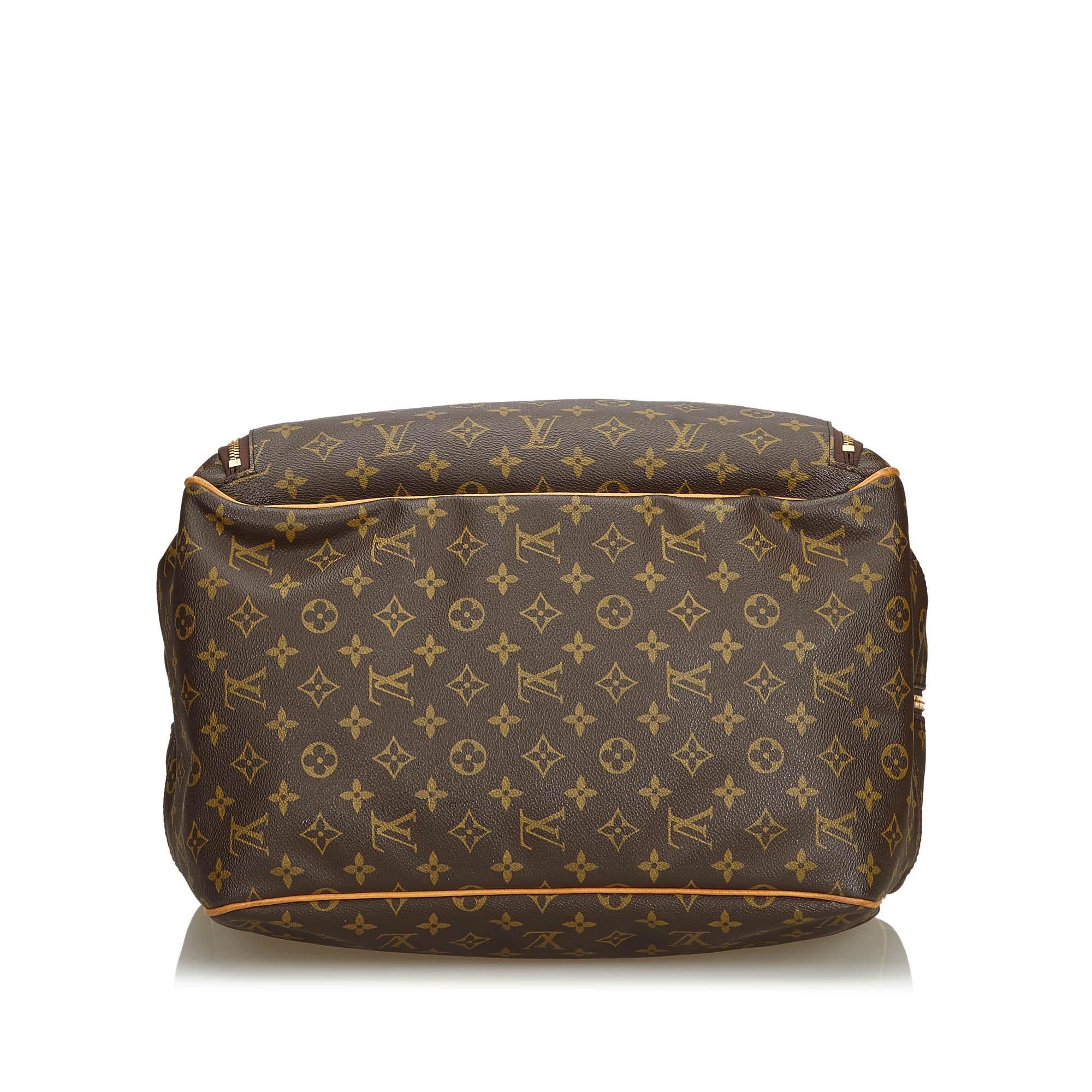 Vintage Authentic Louis Vuitton Brown Monogram Canvas Evasion FRANCE LARGE  In Good Condition For Sale In Orlando, FL