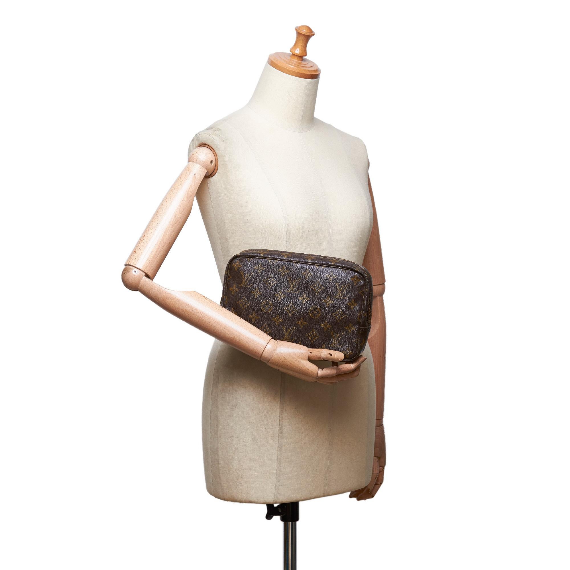 Vintage Authentic Louis Vuitton Brown Trousse Toilette 23 France SMALL 5