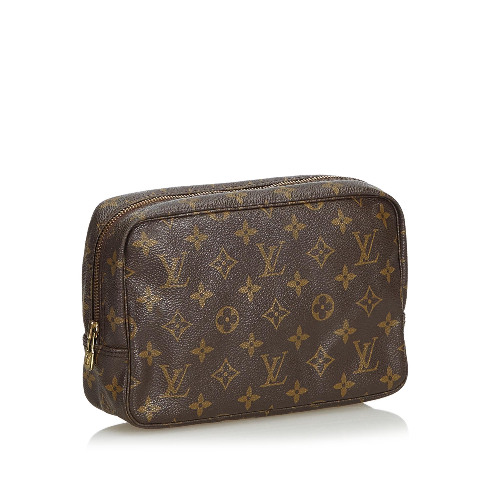 The Trousse Toilette features a monogram canvas body, a top zip closure, and an interior pockets. It carries as B condition rating.

Inclusions: 
This item does not come with inclusions.


Louis Vuitton pieces do not come with an authenticity card