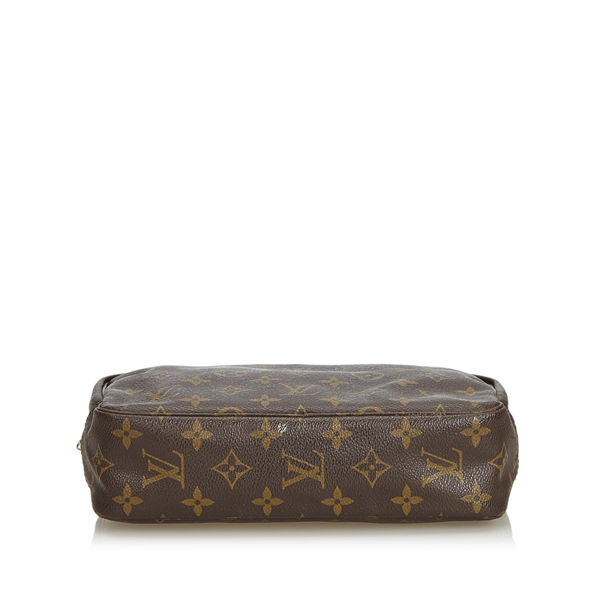Vintage Authentic Louis Vuitton Brown Trousse Toilette 23 France SMALL In Good Condition In Orlando, FL