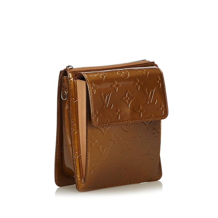 Louis Vuitton Beige Monogram Vernis Mott Bag at 1stDibs  louis vuitton  vernis mott bag, louis vuitton mott, louis vuitton vernis mott