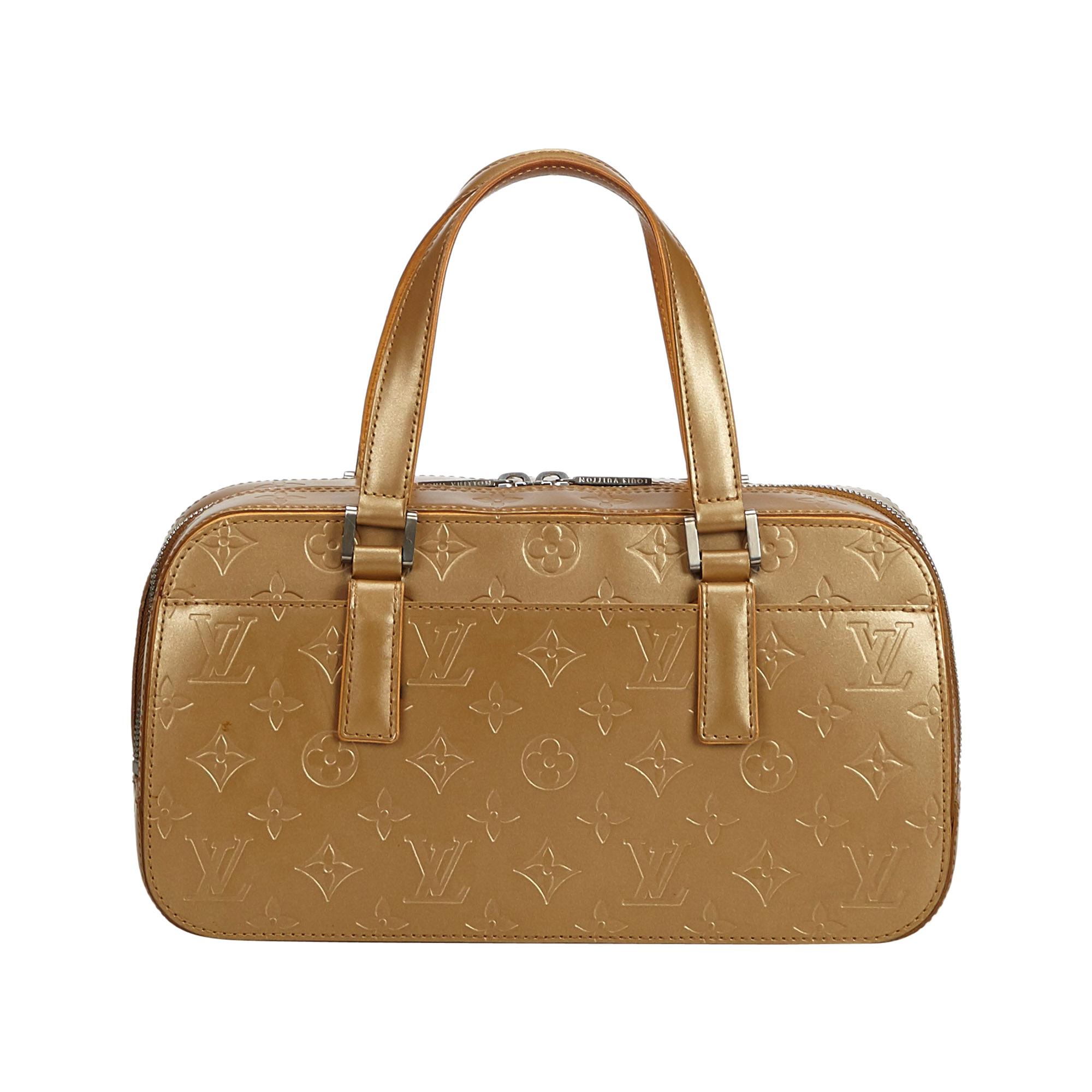 Vintage Authentic Louis Vuitton Gold Monogram Glace Shelton France MEDIUM  For Sale