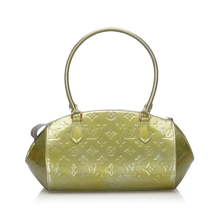 Vintage Authentic Louis Vuitton Green Vernis Leather Sherwood PM France SMALL For Sale at 1stdibs