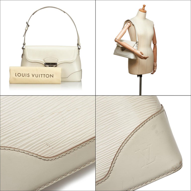 Vintage Authentic Louis Vuitton White Epi Leather Bagatelle PM France w SMALL For Sale at 1stdibs