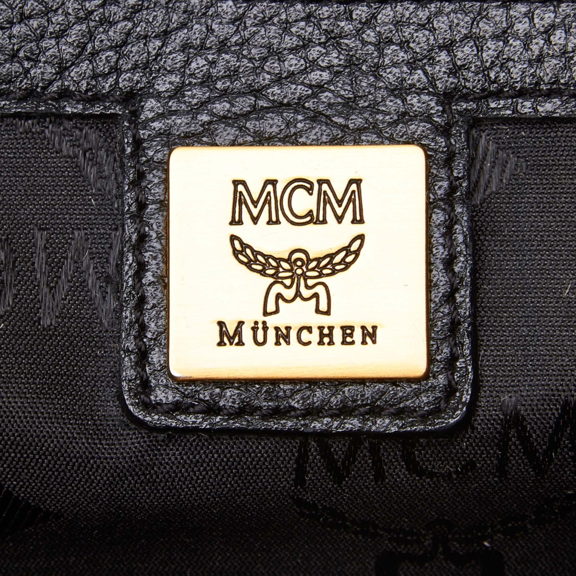 Vintage Authentic MCM Black Leather Backpack Germany MEDIUM  For Sale 2