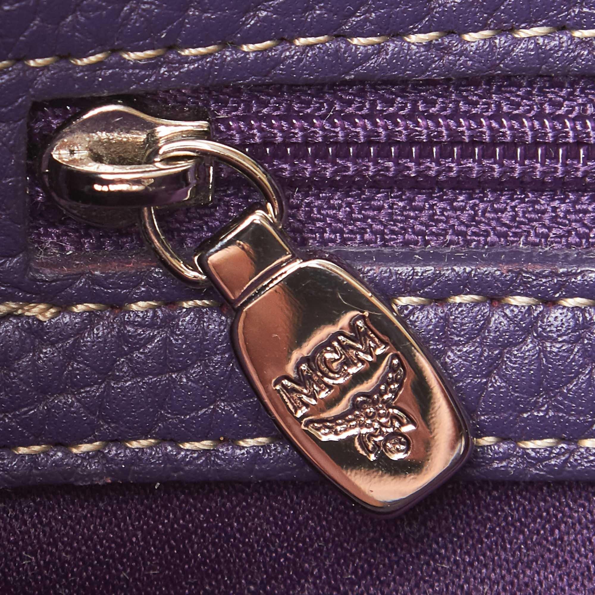 Vintage Authentic MCM Purple Leather Handbag Germany MEDIUM  For Sale 2