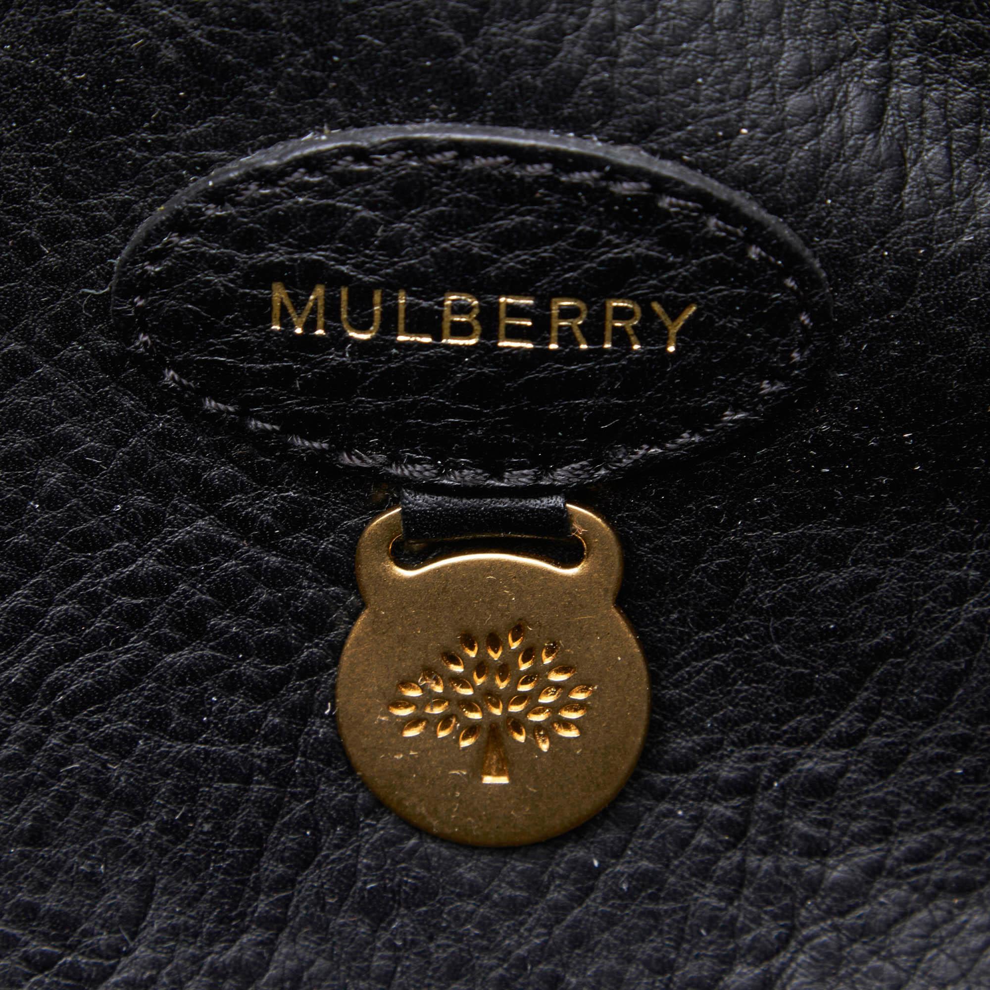Vintage Authentic Mulberry Leather Bayswater Handbag w Dust Bag Padlock LARGE  In Good Condition For Sale In Orlando, FL