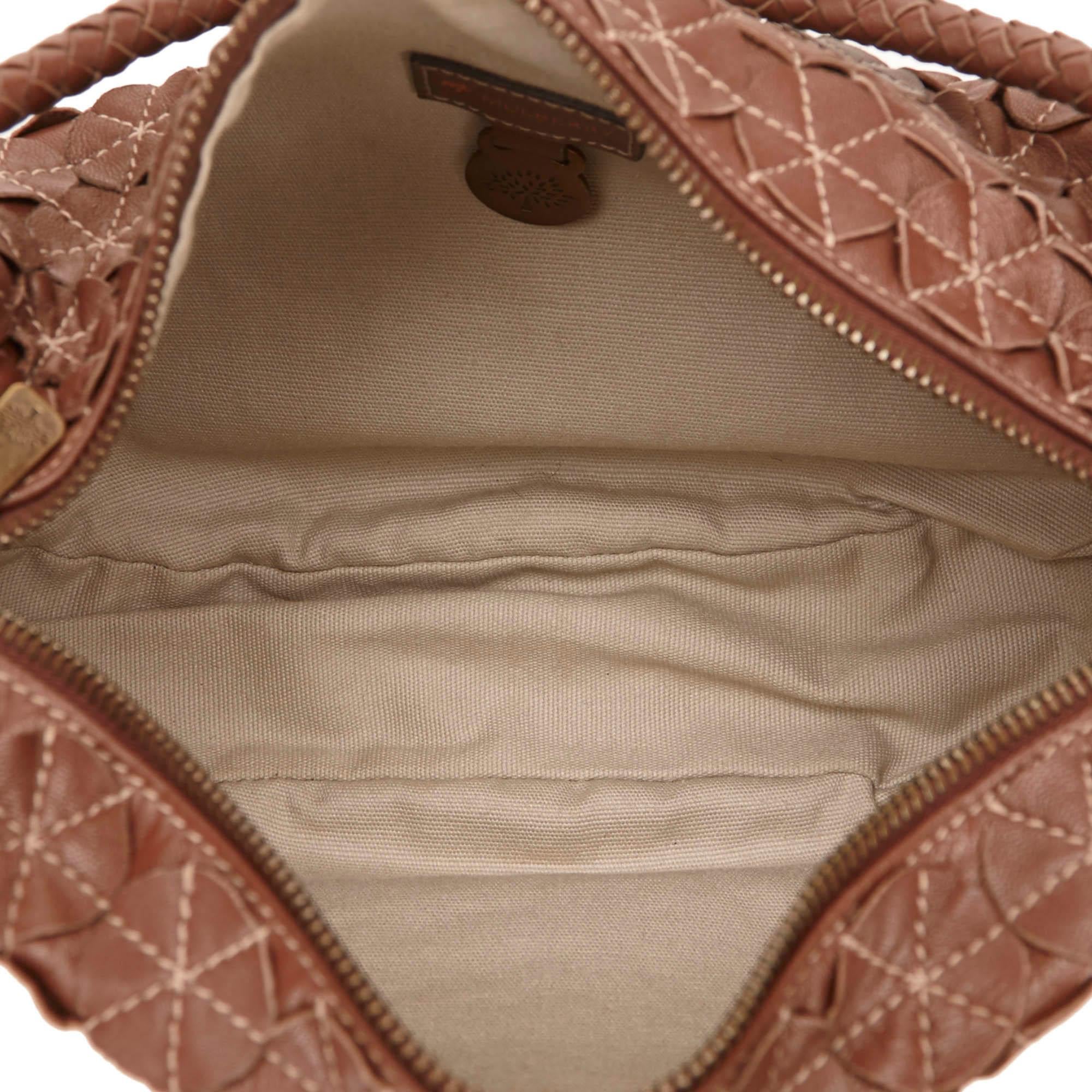 Women's Vintage Authentic Mulberry Leather Textured Shoulder Bag United Kingdom MEDIUM  For Sale