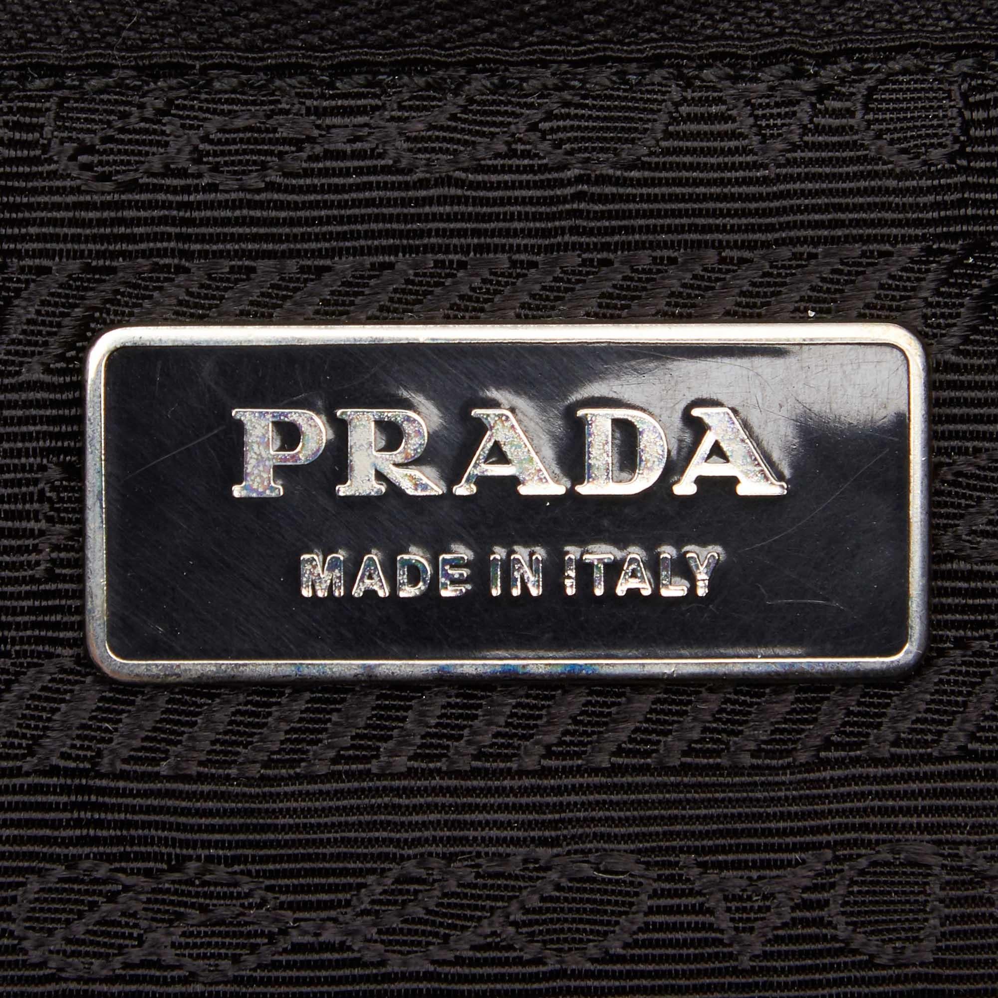 Vintage Authentic Prada Black Leather Crossbody Bag Italy MEDIUM  2
