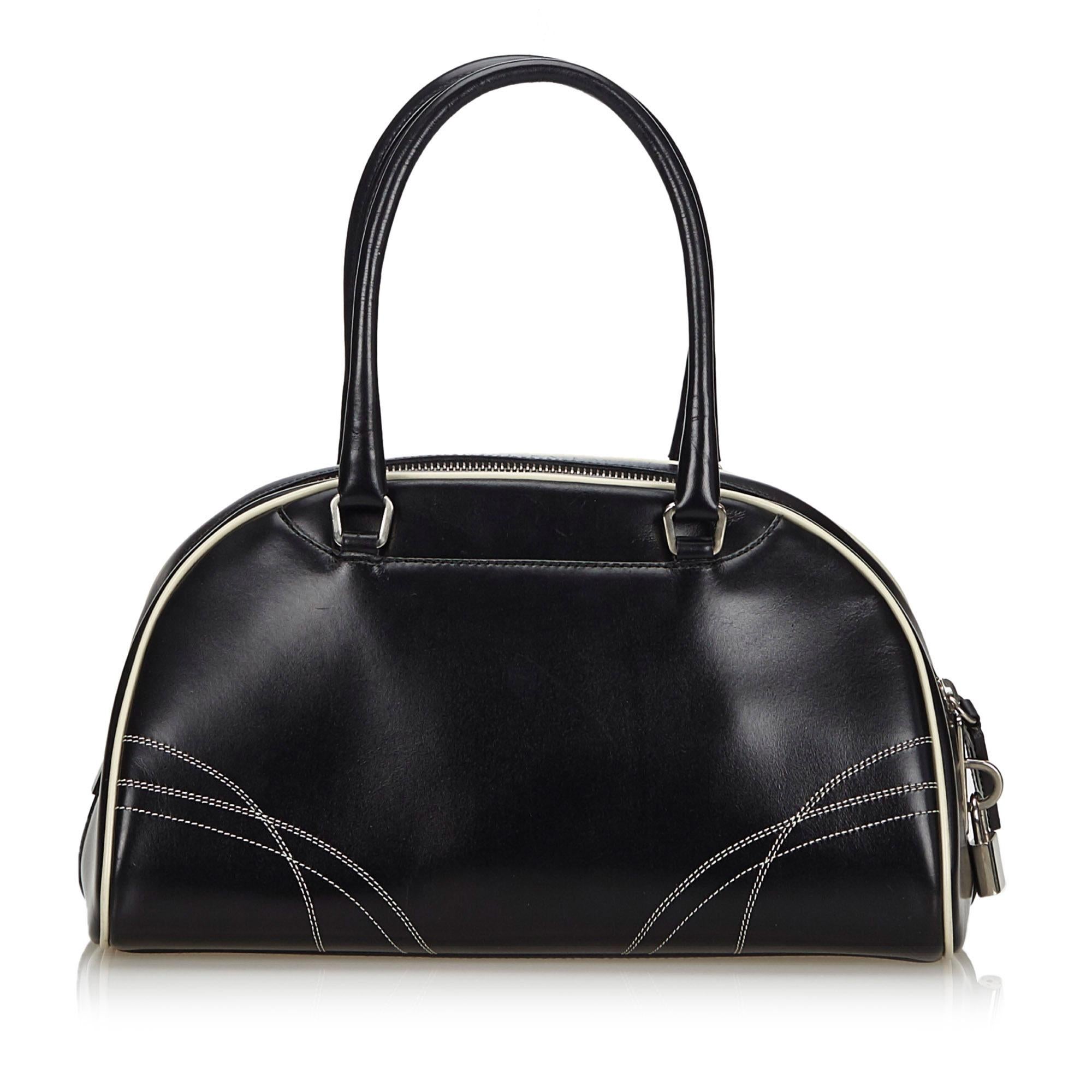 Vintage Authentic Prada Black Leather Handbag Italy w Dust Bag Padlock MEDIUM  In Good Condition For Sale In Orlando, FL