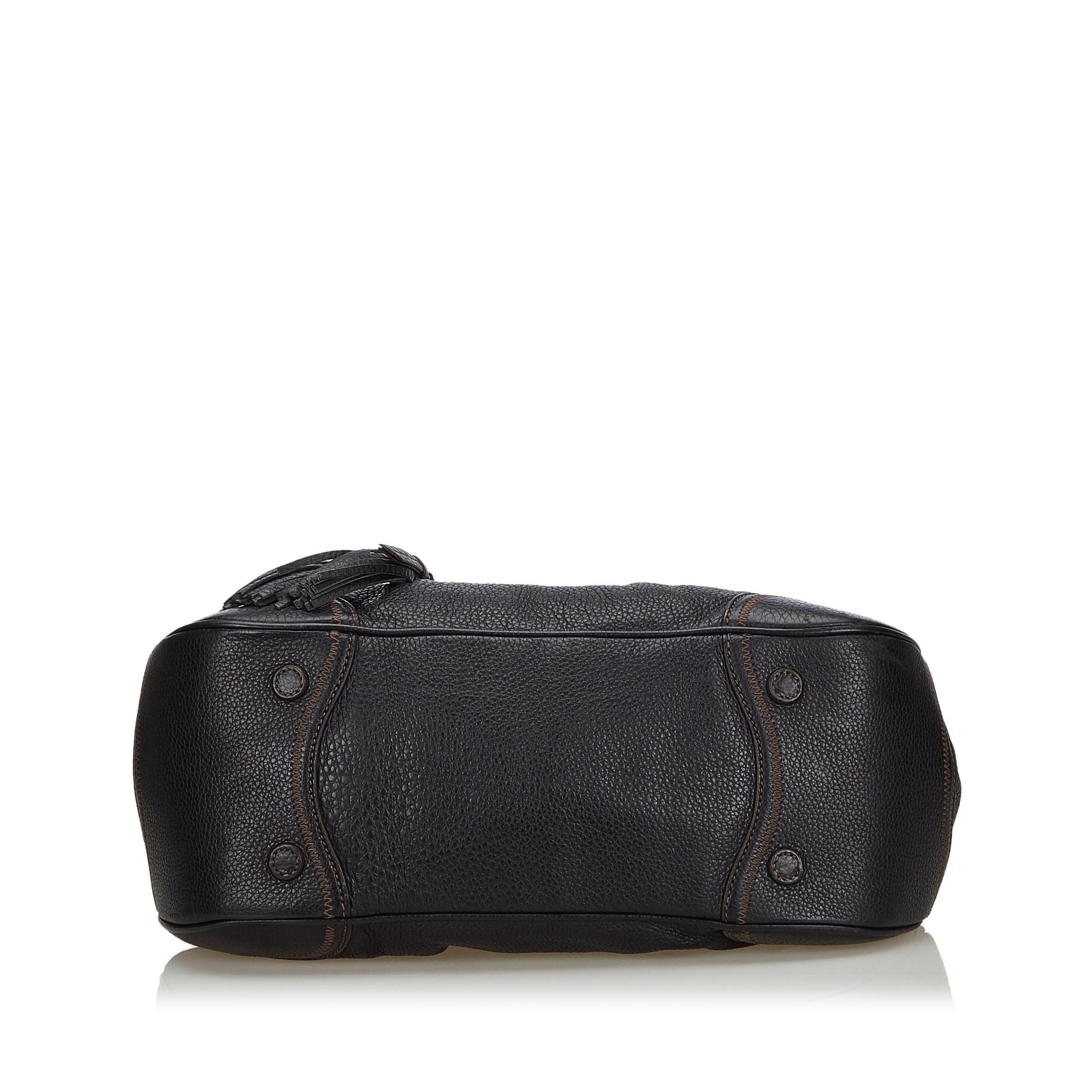 Women's Vintage Authentic Prada Black Leather Shoulder Bag Italy w/ Dust Bag LARGE For Sale