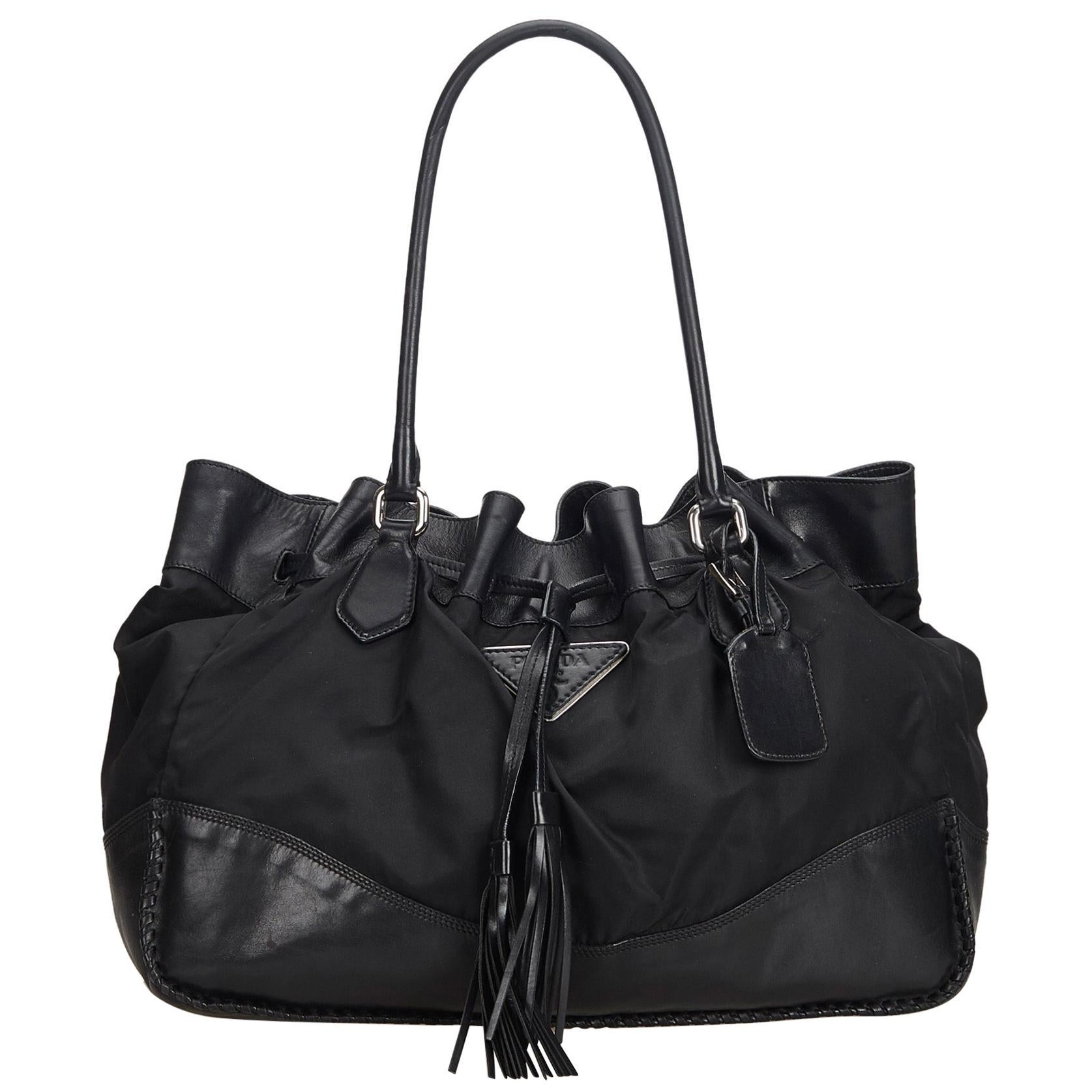 Vintage Authentic Prada Black Nylon Fabric Drawstring Shoulder Bag Italy LARGE  For Sale