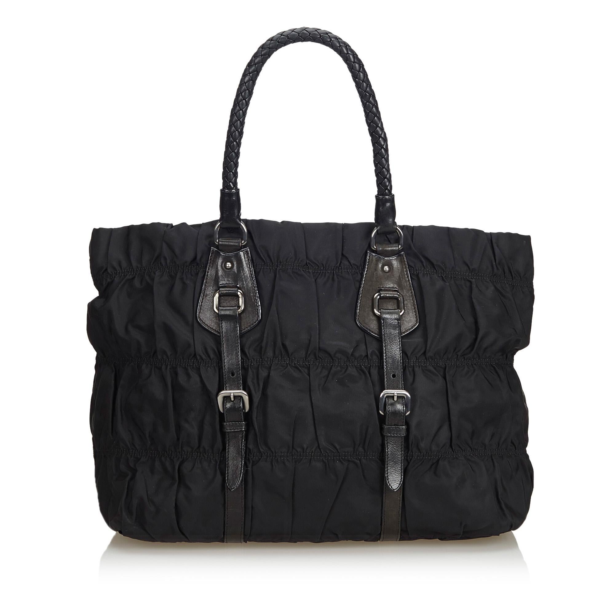 Vintage Authentic Prada Black Nylon Fabric Gathered Handbag ITALY LARGE  In Good Condition In Orlando, FL