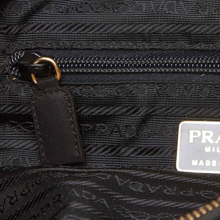 Vintage Authentic Prada Black Nylon Fabric Quilted Chain Tote Bag Italy