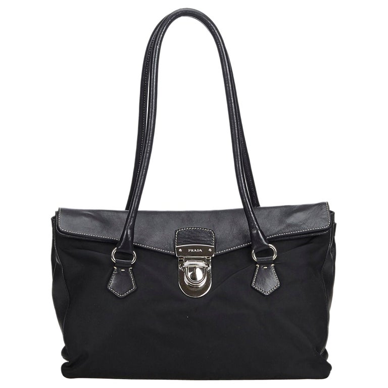 Vintage Authentic Prada Black Nylon Fabric Shoulder Bag Italy MEDIUM