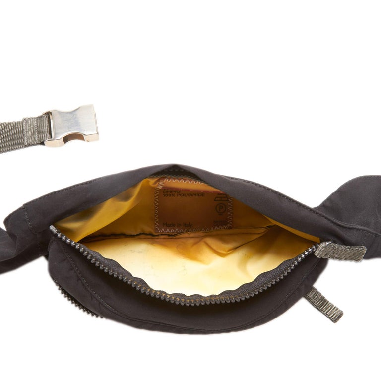 Vintage Authentic Prada Black Nylon Fabric Sports Belt Bag Italy SMALL