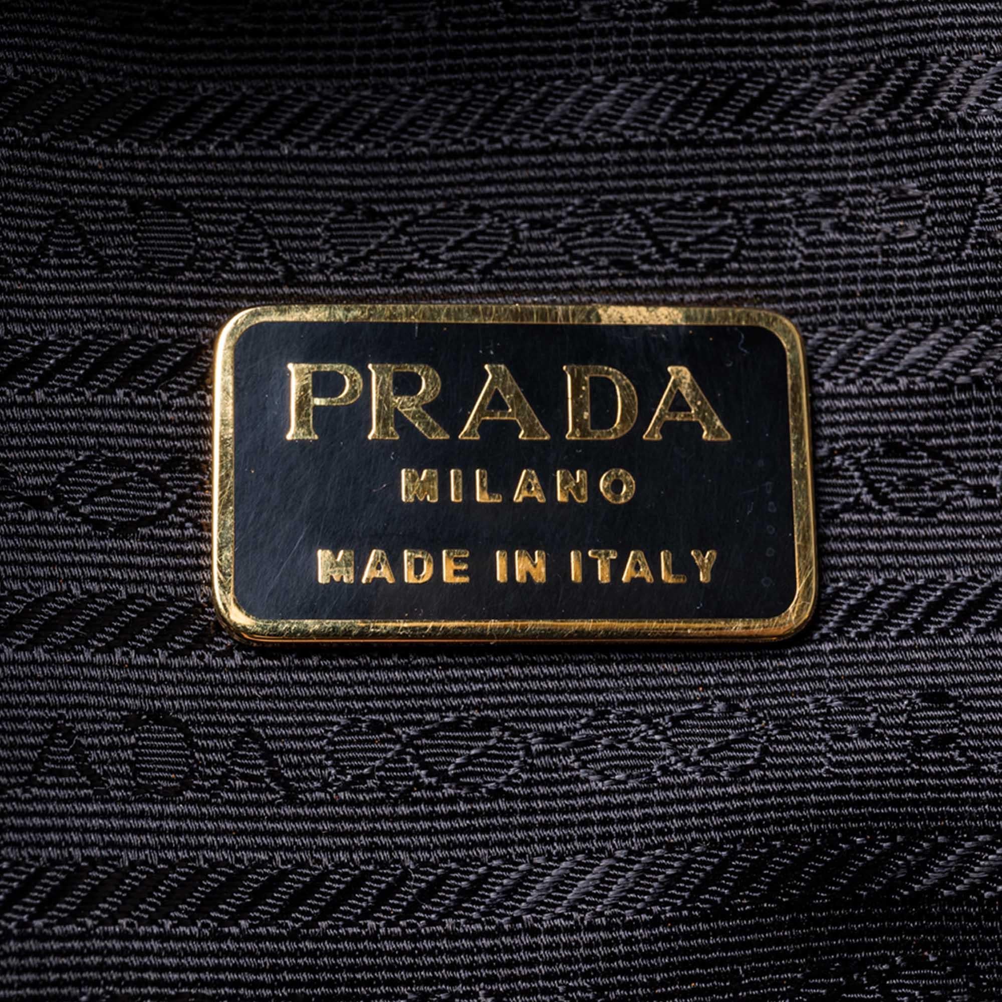 Vintage Authentic Prada Black Quilted Backpack Italy w Dust Bag LARGE  In Good Condition In Orlando, FL