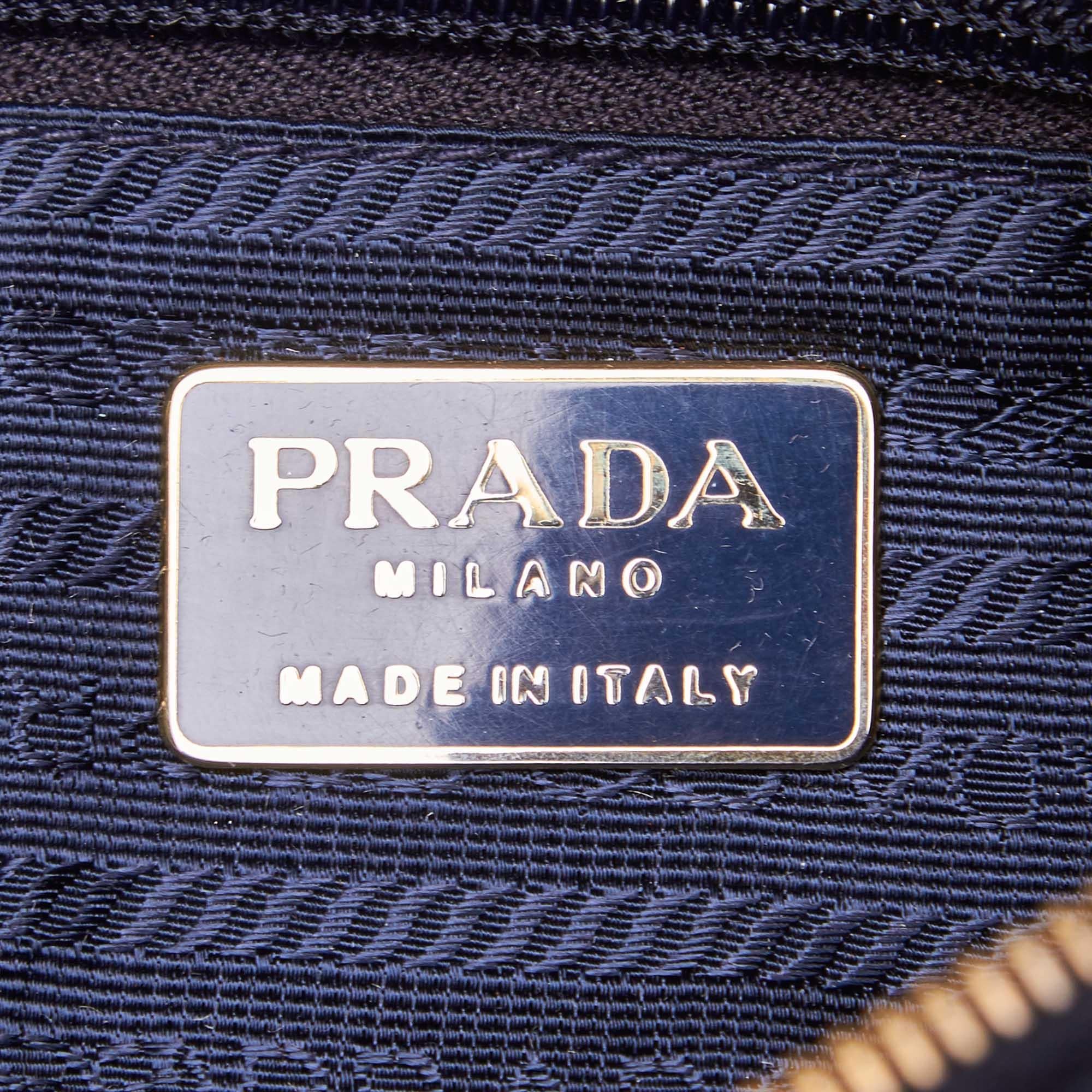 Women's Vintage Authentic Prada Blue Navy Nylon Fabric Chain Shoulder Bag Italy MEDIUM