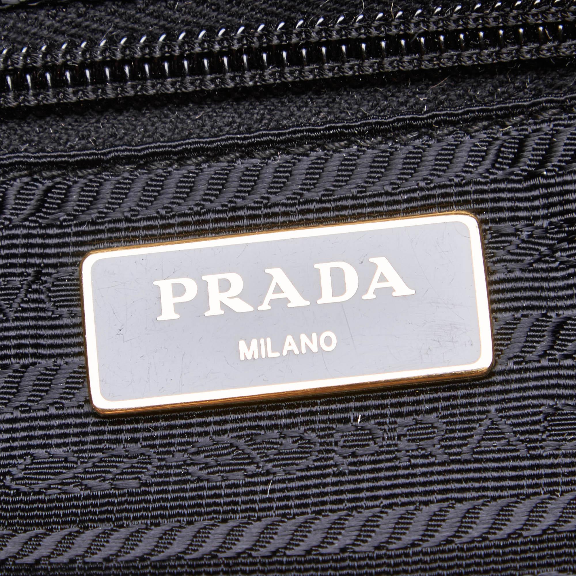 Vintage Authentic Prada Blue Nylon Fabric Tessuto Stampato Tote Bag Italy LARGE  For Sale 1