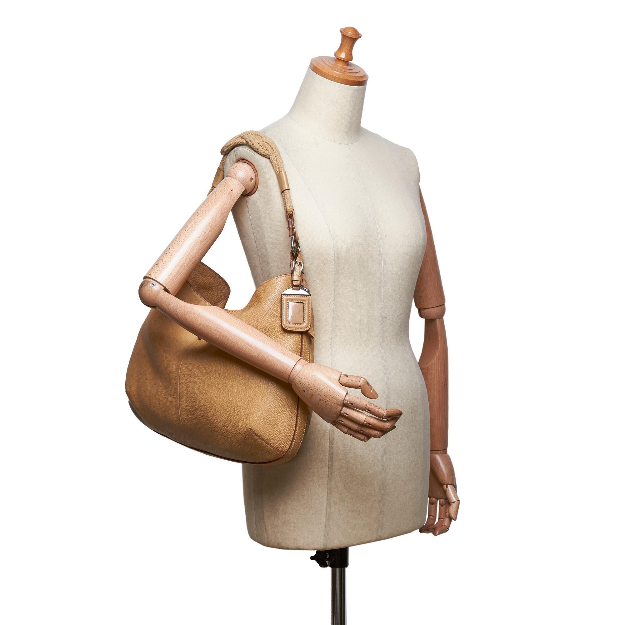 Vintage Authentic Prada Brown Beige Leather Vitello Daino Hobo Bag Italy LARGE  For Sale 5