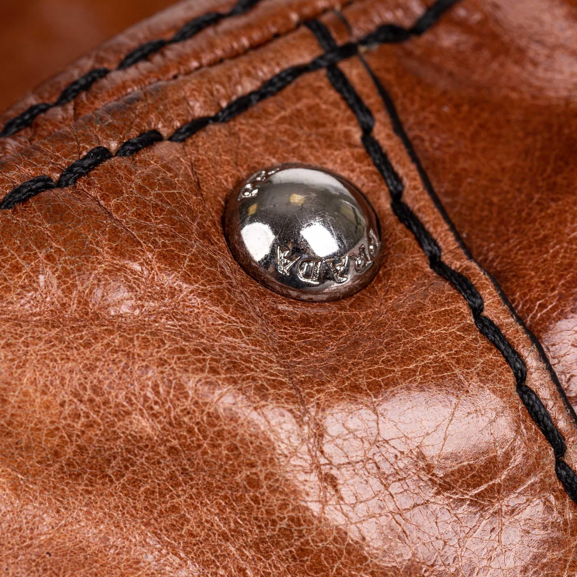 Vintage Authentic Prada Brown Leather Shoulder Bag Italy MEDIUM  For Sale 10