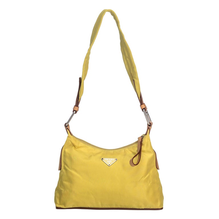 Vintage Authentic Prada Green Nylon Fabric Shoulder Bag Italy Dust Bag MEDIUM at 1stDibs