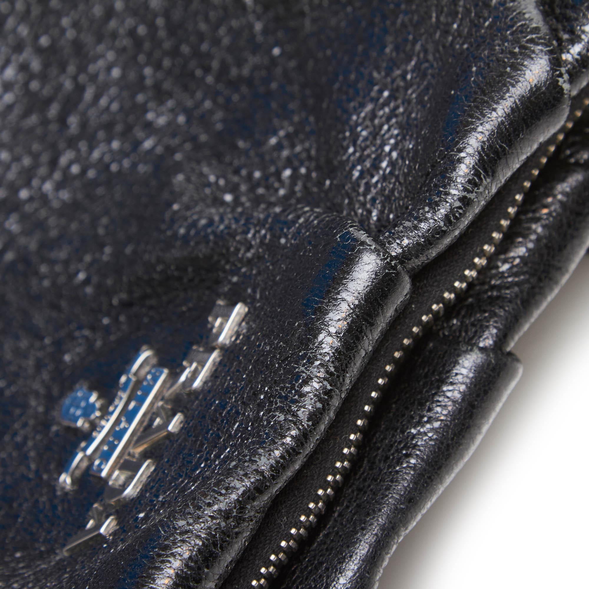 Vintage Authentic Prada Leather Chain Shoulder Bag w Authenticity Card MEDIUM  For Sale 2