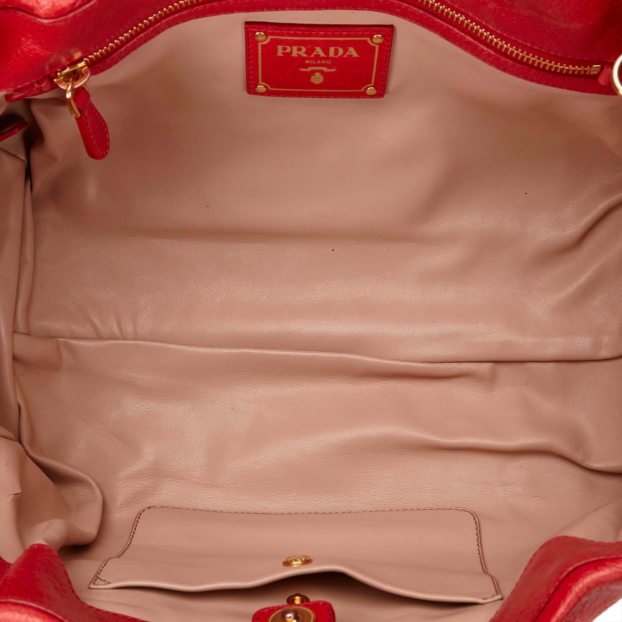 Women's Vintage Authentic Prada Leather Handbag w Dust Bag Authenticity Card MEDIUM  For Sale