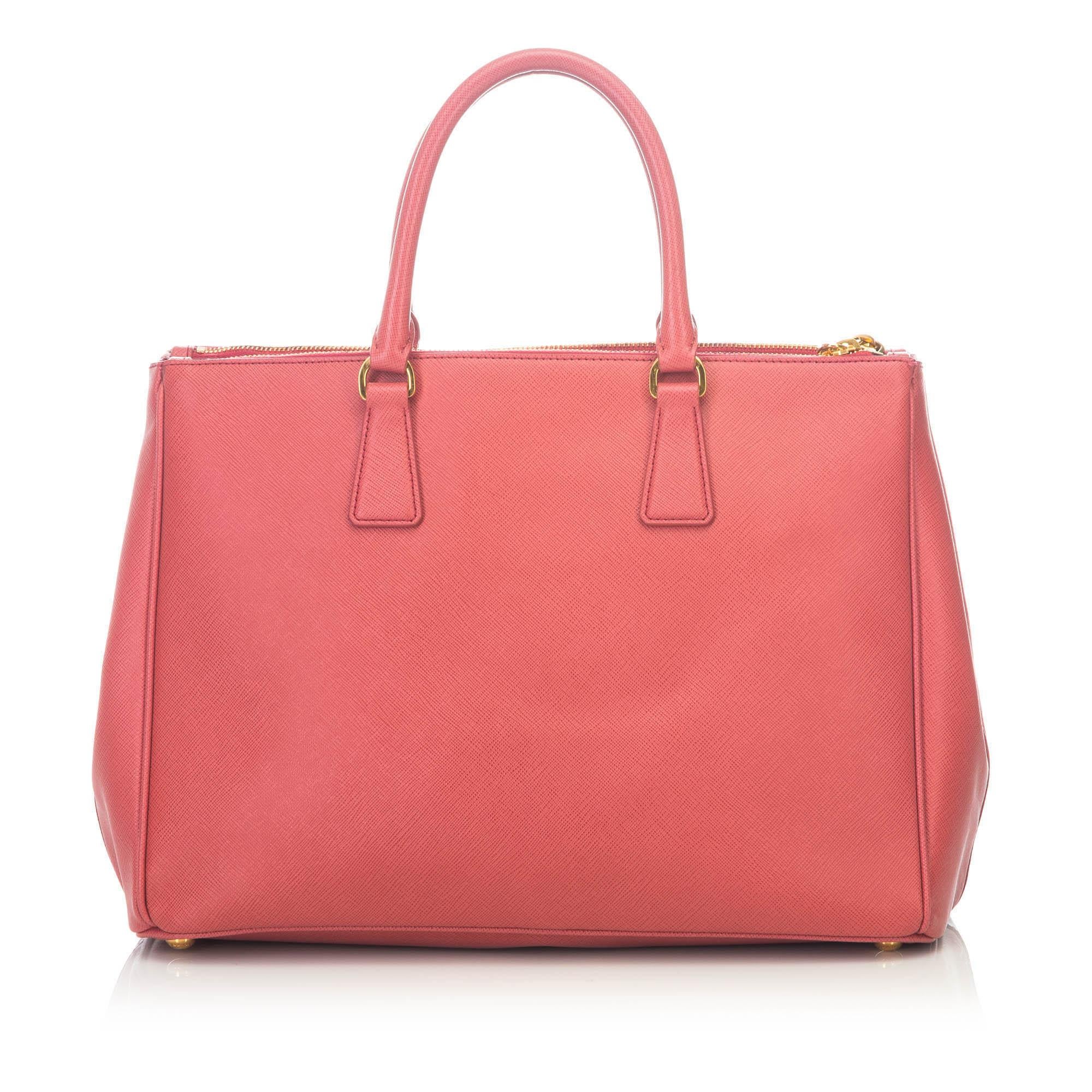 Pink Vintage Authentic Prada Leather Large Saffiano Lux Galleria Double Zip Tote  For Sale