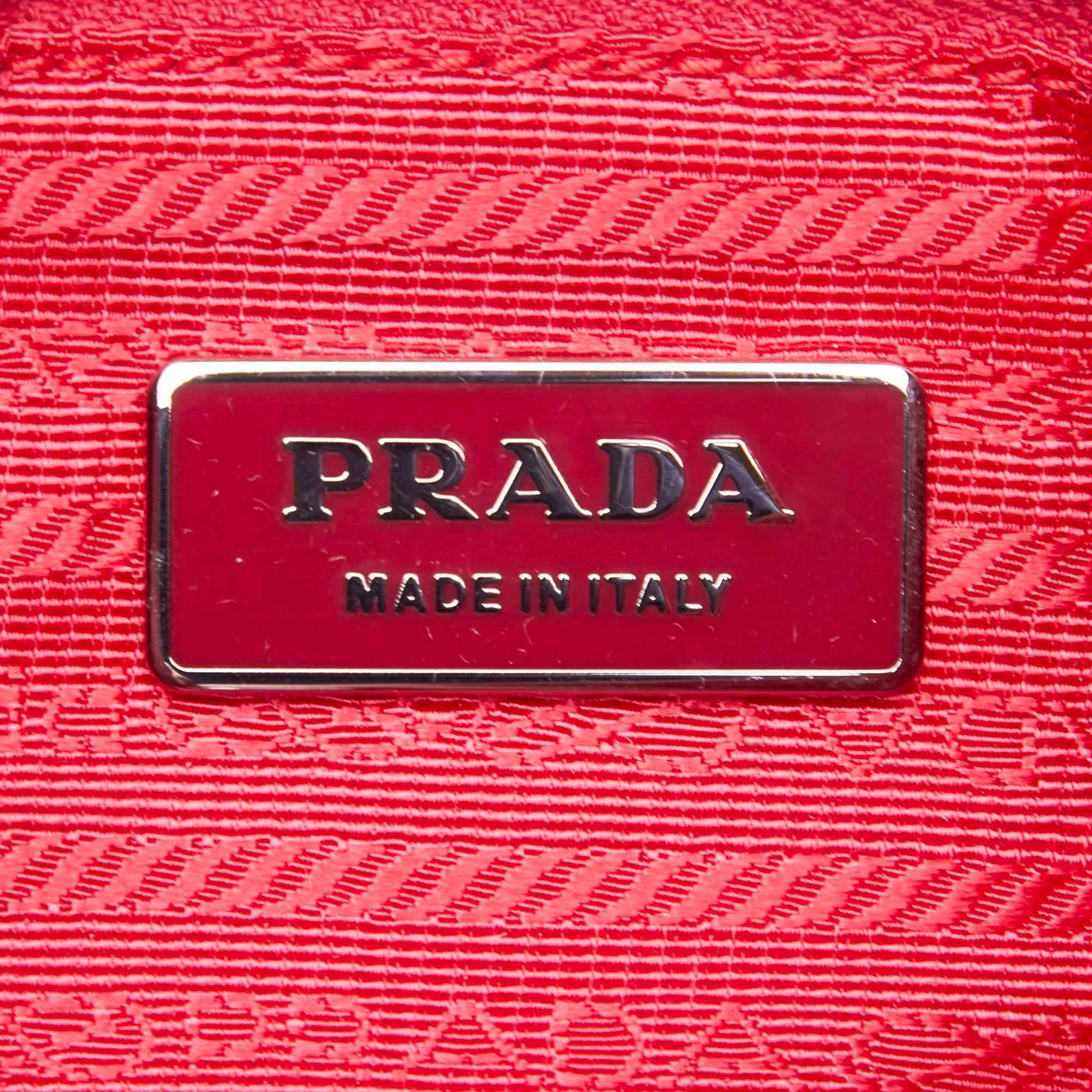 Vintage Authentic Prada Pink Nylon Fabric Chain Handbag Italy w Dust Bag SMALL  For Sale 1