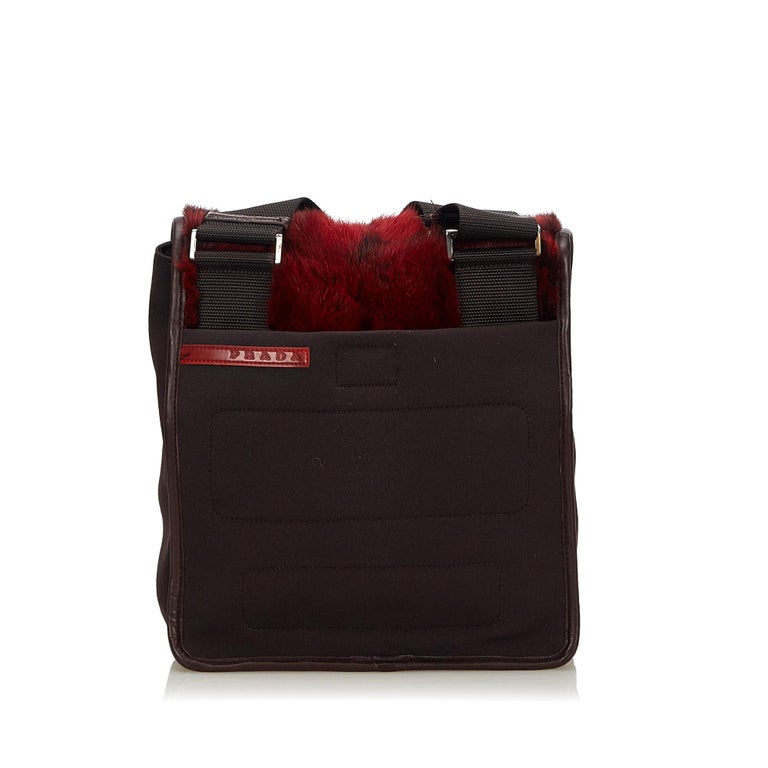 Vintage Authentic Prada Red Dark Fur Crossbody Bag Italy Medium Vintage Authentic Prada Red Dark Fur Crossbody Bag Italy Medium