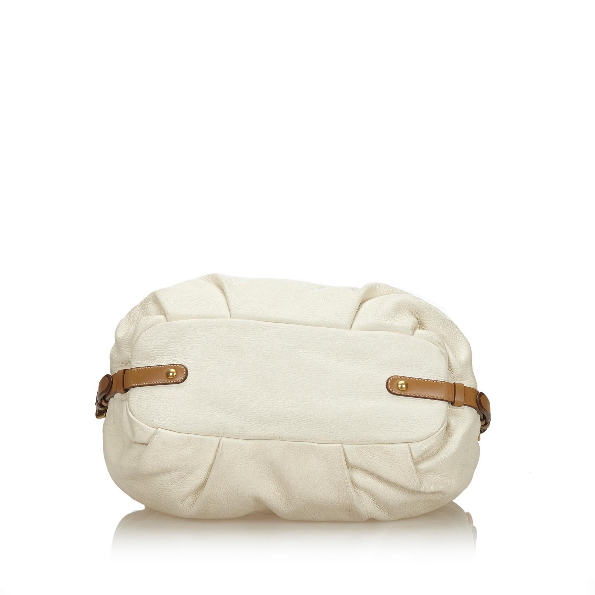 Women's Vintage Authentic Prada White Leather Vitello Daino Shoulder Bag ITALY w MEDIUM  For Sale