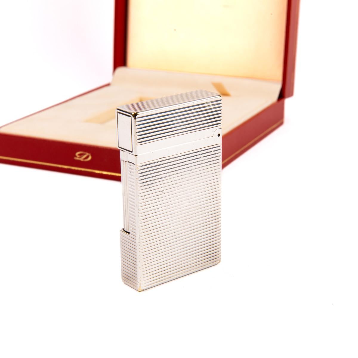 Women's or Men's Vintage Authentic Silver plated Ligne 2 ST DUPONT Montparnasse Lighter in Box