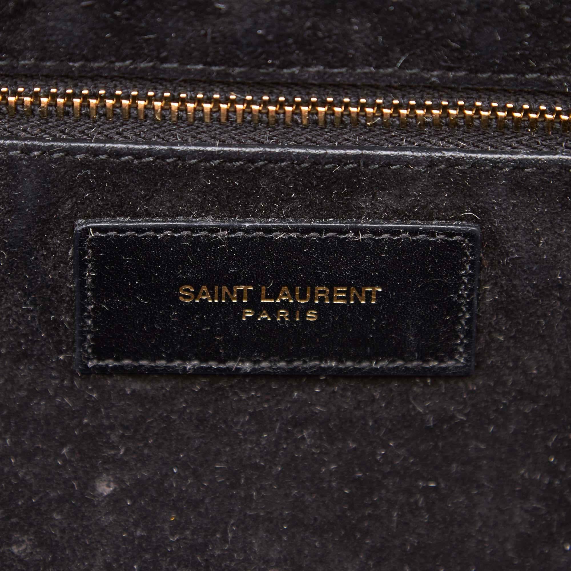 Vintage Authentic YSL Black Leather Classic Duffle 6 France MEDIUM  For Sale 2